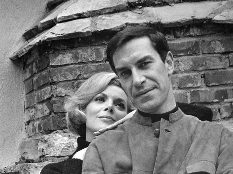 Barbara Bain, Martin Landau, stars of "Mission Impossible", circa 1966 © JRC /The Hollywood Archive ...