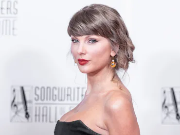 Taylor Swift included "Patient Zero" Easter eggs in her "Opalite" music video.