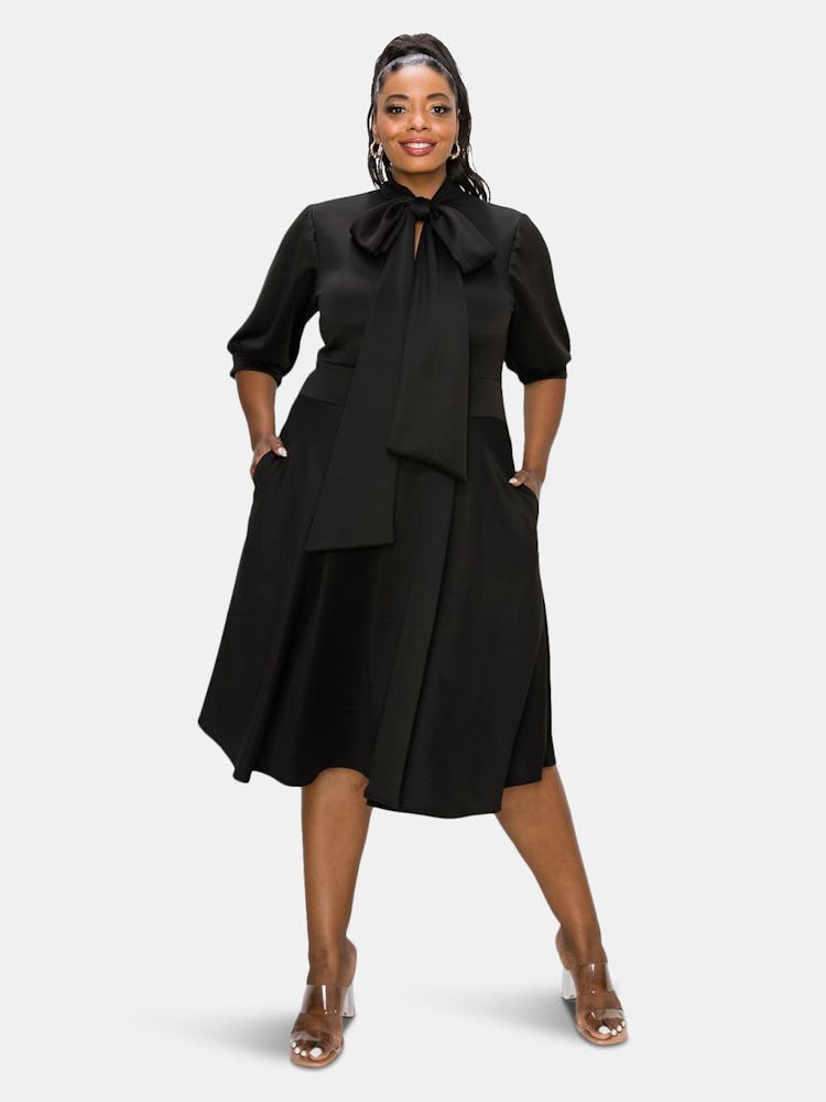 Short Sleeve Scuba Flare Dress w/ Pockets: image 1