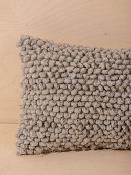 Nube Lumbar Pillow Cover: additional image