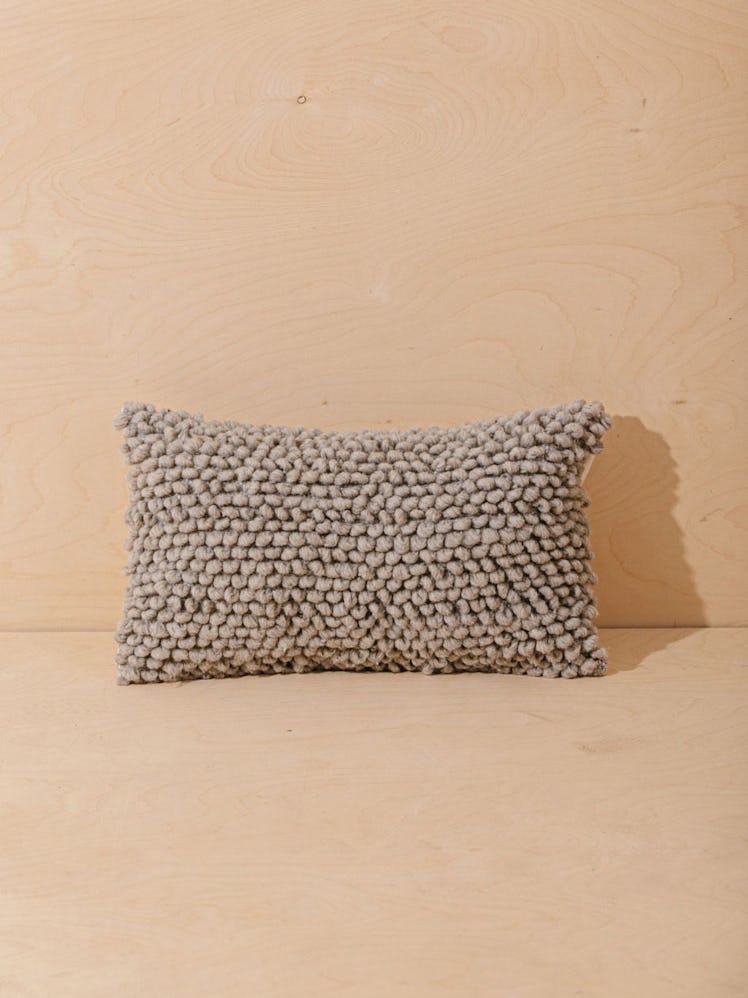 Nube Lumbar Pillow Cover: image 1