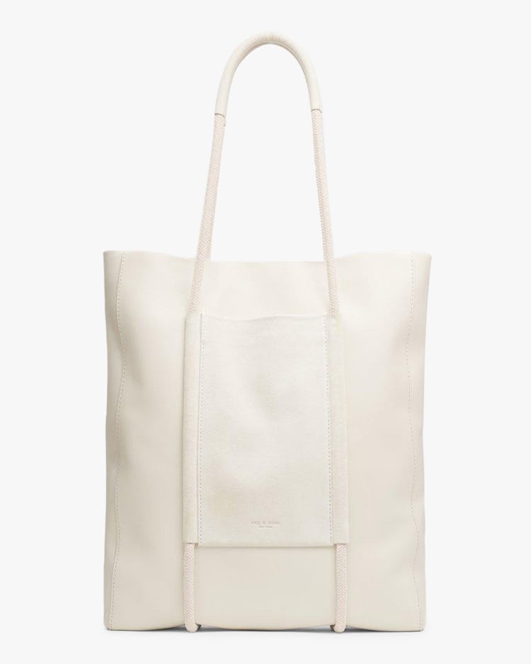 Passport Tote: image 1