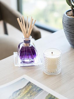 Lavender & Rosemary Perfume Candle: additional image