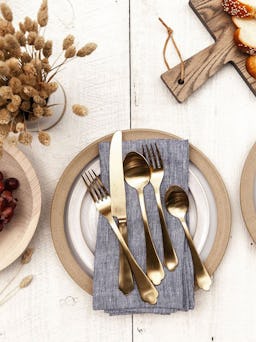 Essex Flatware Set: additional image