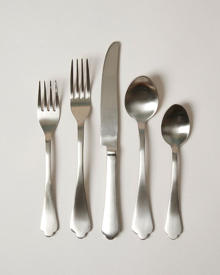 Essex Flatware Set: additional image