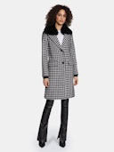 Noelle Houndstooth Pattern Wool Coat with Removable Raccoon Fur Collar: additional image