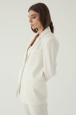 The Oversized Tencel Blazer: additional image