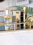 PuTwo Gold Mirror Vanity Tray: additional image