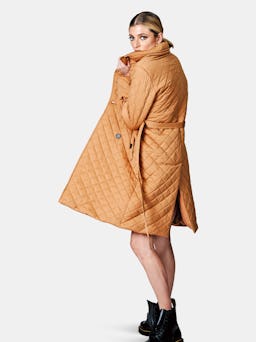 Diamond Quilted Double-Breasted Trench: additional image