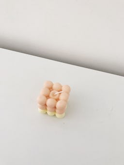 Atom Cube Candle - Peach/Pale Yellow: additional image
