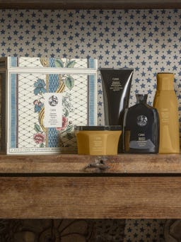 Oribe Signature Experience Collection: additional image