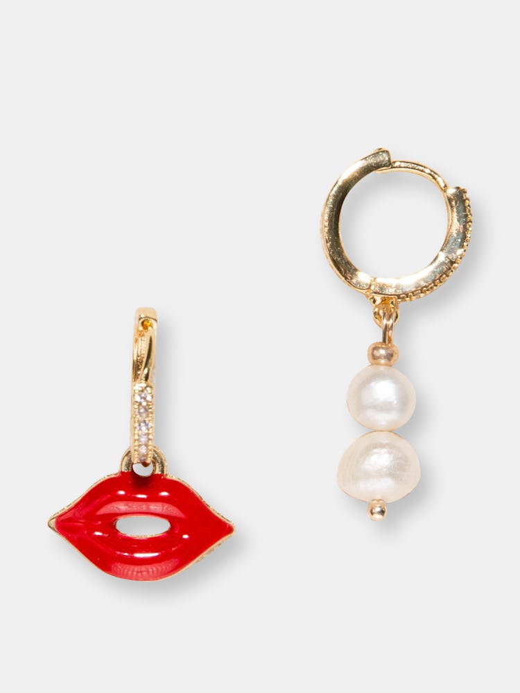 Lip Lip Earrings: image 1
