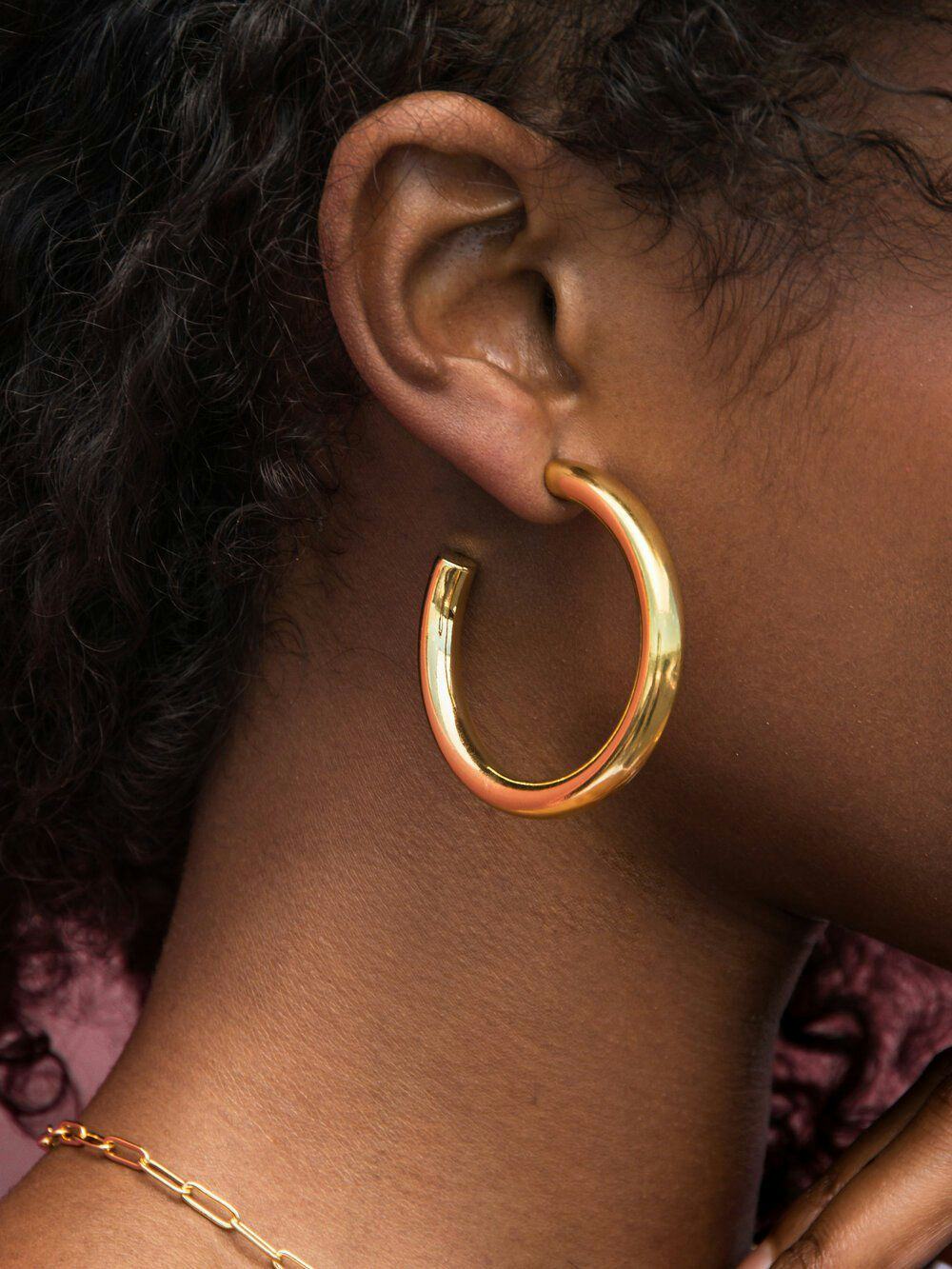 THE BENTE HOOPS: image 1