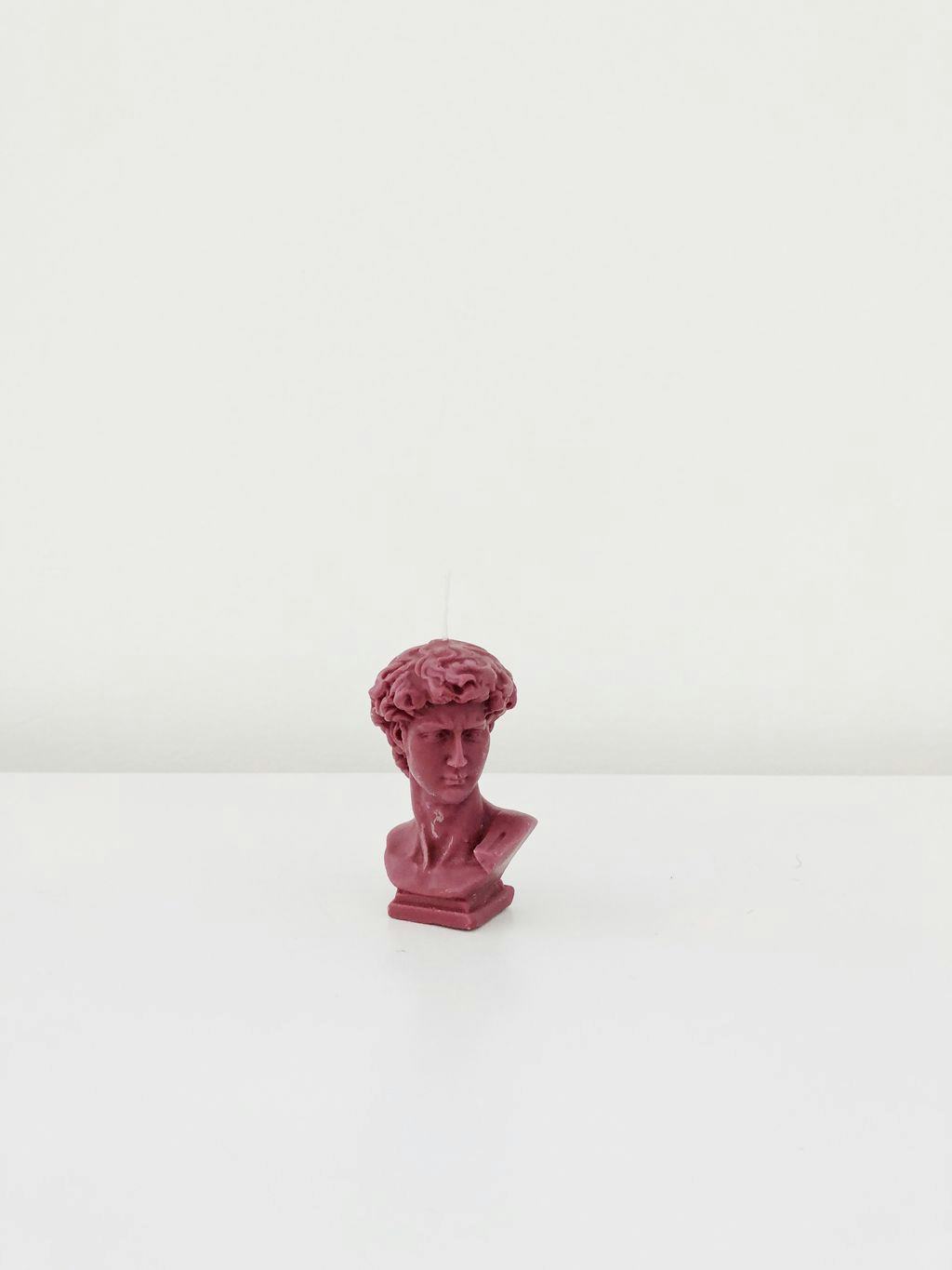 David's Head Candle - Burgundy: image 1