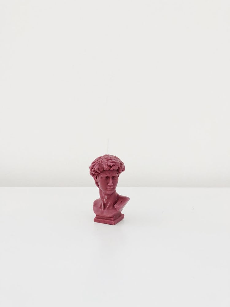 David's Head Candle - Burgundy: image 1