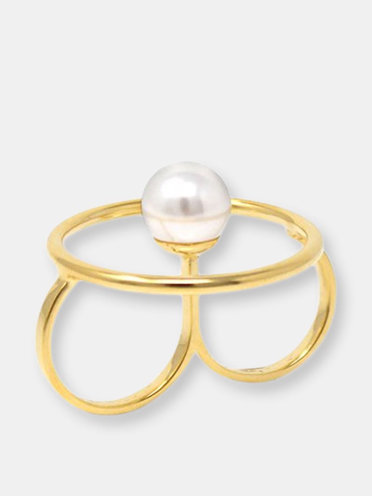 Double Finger Hoop Ring w/ Pearl Center: additional image