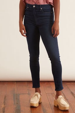 Nina High Rise Ankle Skinny in Viola: additional image