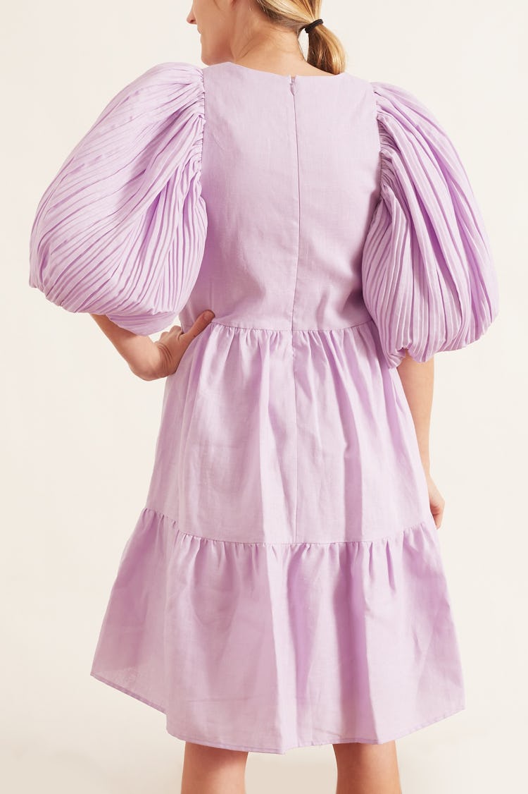 Bailey Broomstick Puff Sleeve Tiered Dress in Lilac: additional image