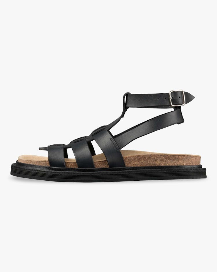 Lise Sandal: image 1