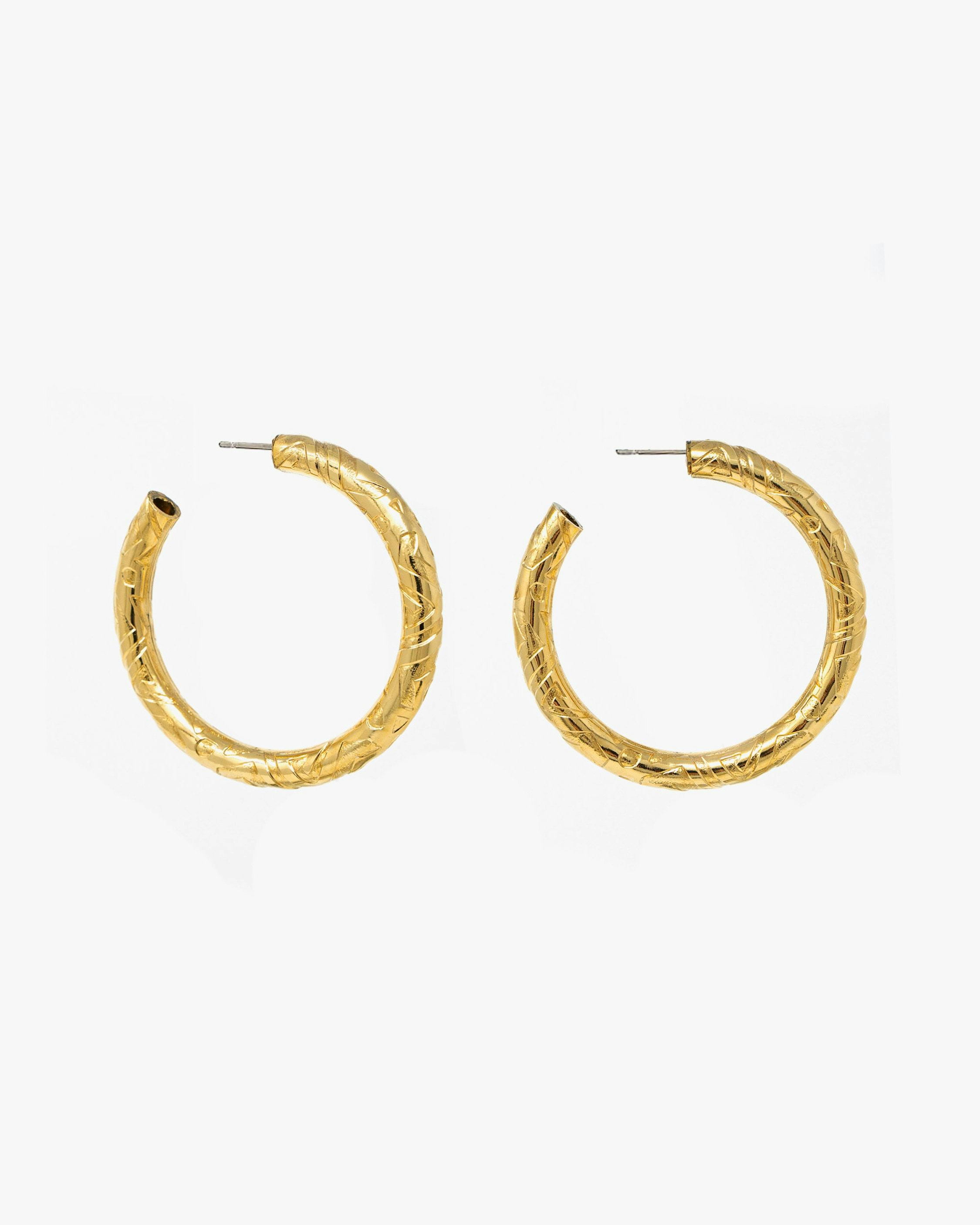 Textured Hoop Earrings: image 1