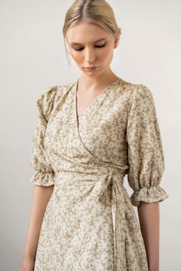 Willa Slub Silk Wrap Dress Sage: additional image