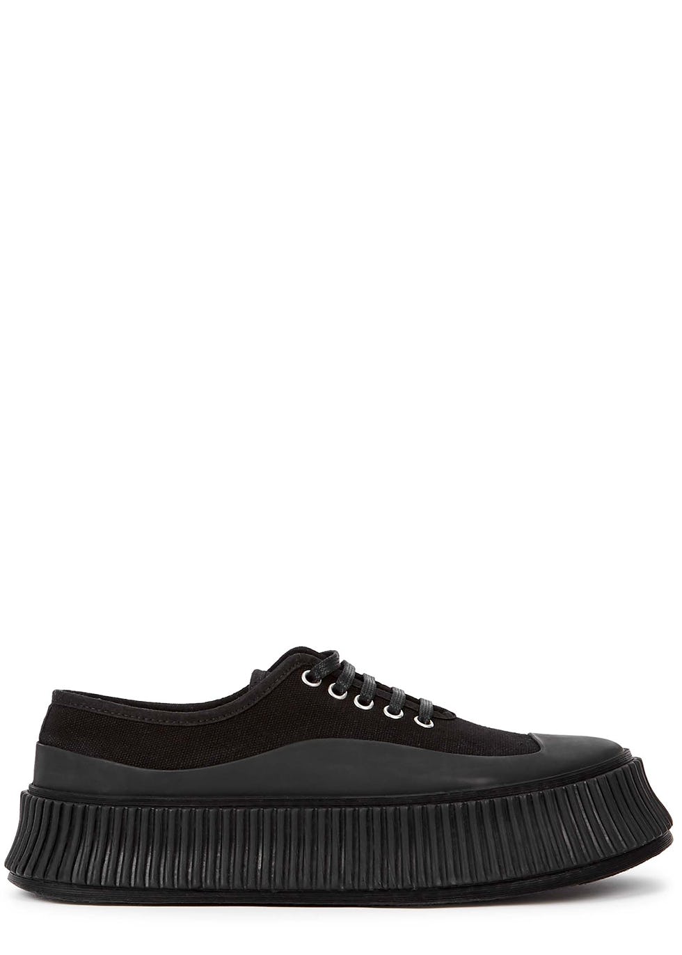 black canvas flatforms