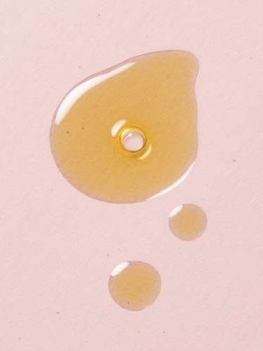 Dew Drops Mushroom Hyaluronic Acid + Vitamin C Serum: additional image