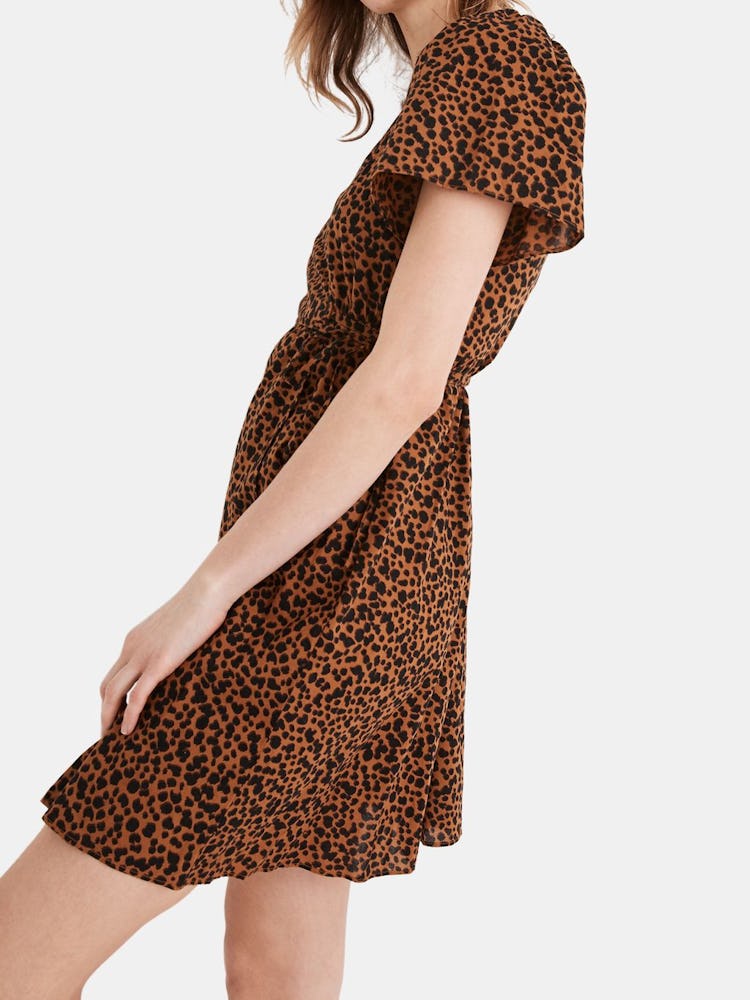 Flutter-Sleeve Wrap Mini Dress: additional image