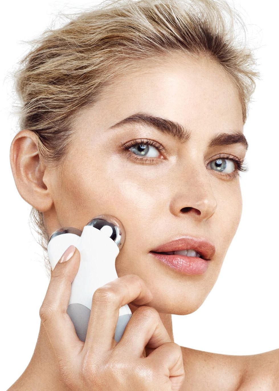 Mini Facial Toning Device: image 1