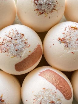 Satsuma Bath Bomb: image 1