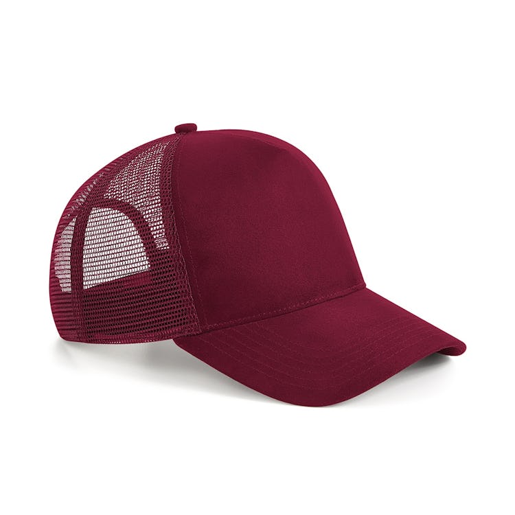 Beechfield Suede Snapback Trucker Cap (Burgundy): image 1