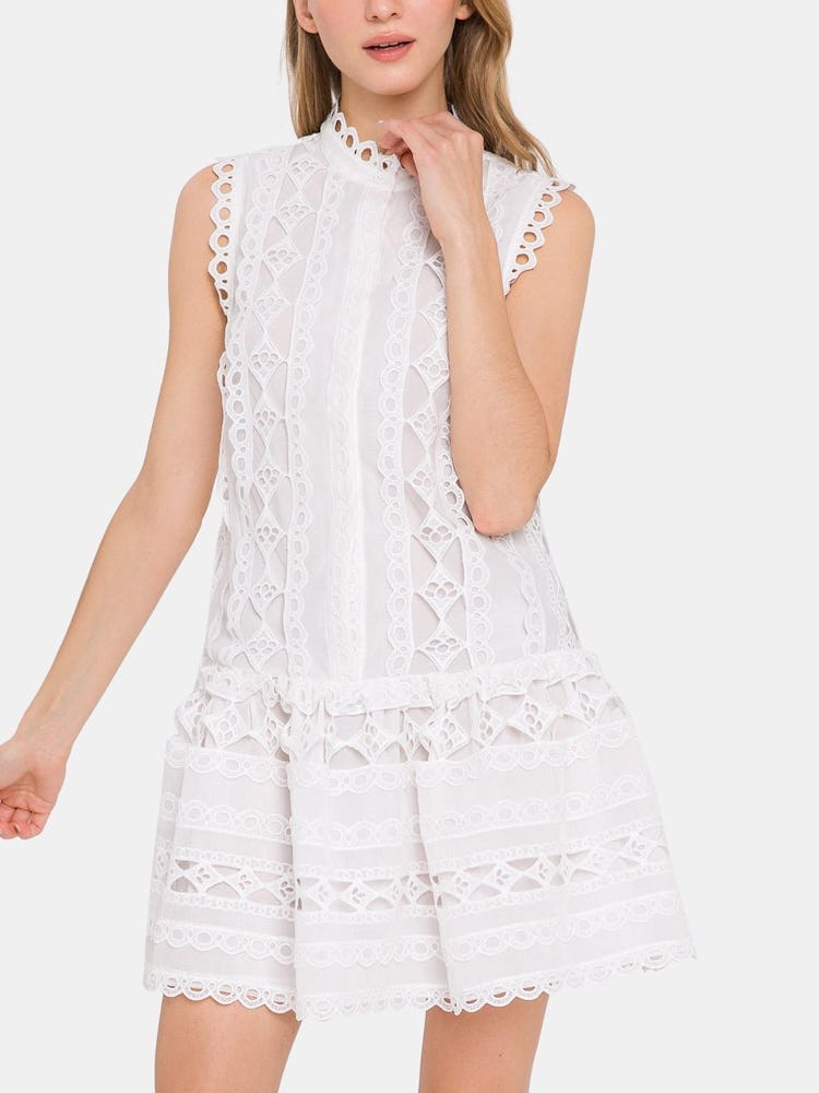 Lace Mini Dress: additional image
