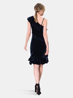 Tereza  Asymmetrical Dress in Midnight Velvet Blue: additional image