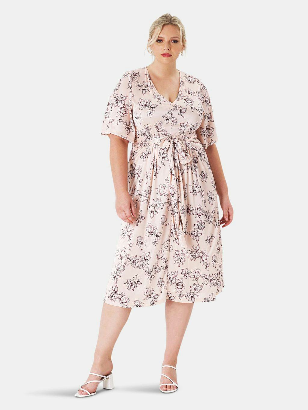 Lily Dress in Blossoms Pale Peach (Curve): image 1