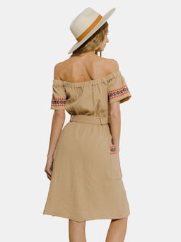 Off the Shoulder Embroidered Dress: additional image