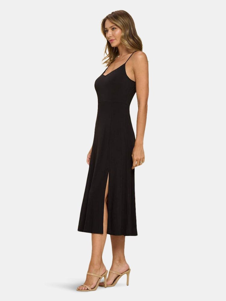 Lilah Solid Strap Dress: additional image