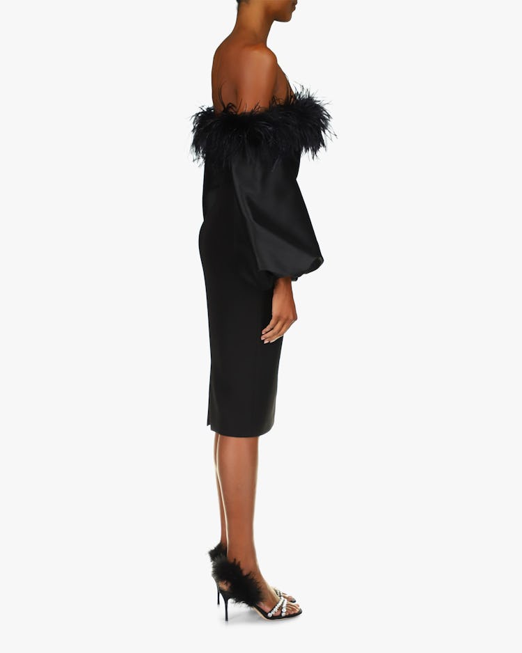 Feather Off-Shoulder Cocktail Dress: additional image