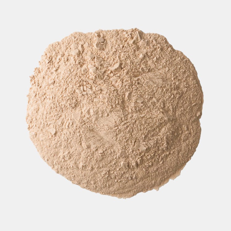 Tinted "Un"Powder: additional image