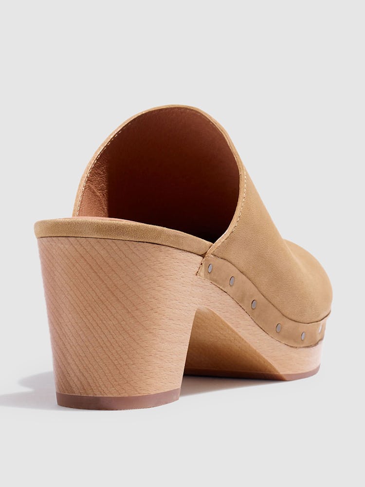 The Ayanna Leather Clog: additional image