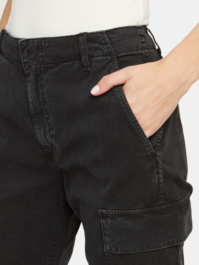 Gaia Tapered Cargo Pant: additional image