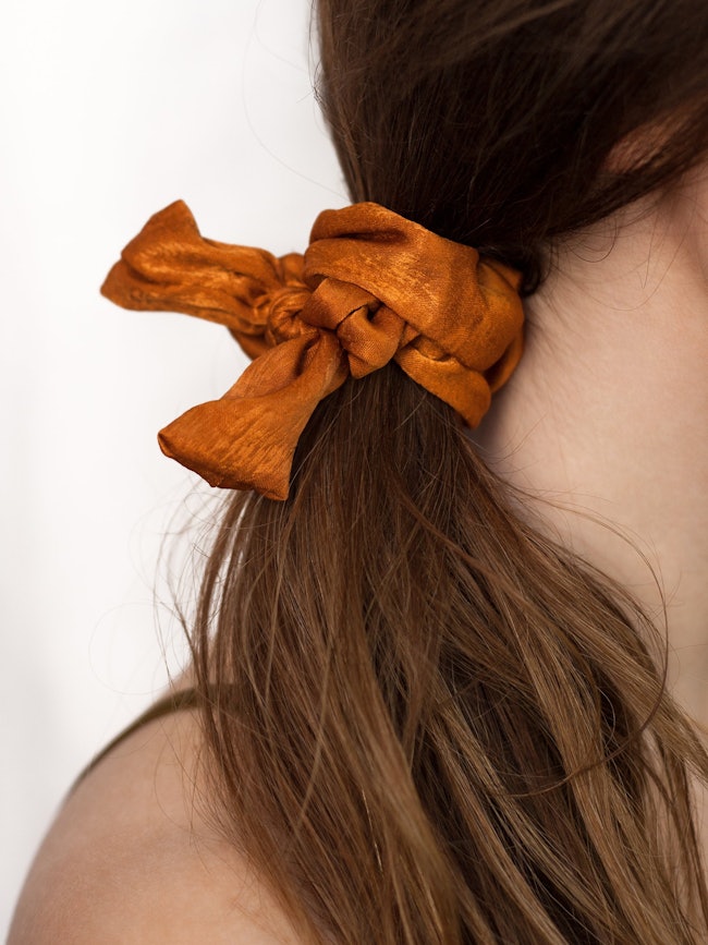 Bella Satin Hair Scrunchie Set In Rust And Coral: additional image