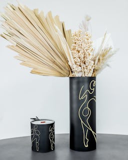 Black Carrie Vase: additional image