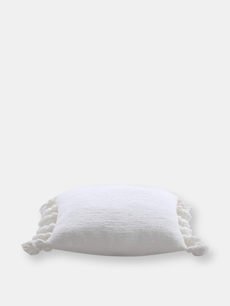 Pom Pom Throw Pillow: additional image