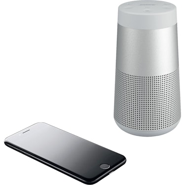 SoundLink Revolve II Portable Bluetooth speaker - Luxe Silver: additional image