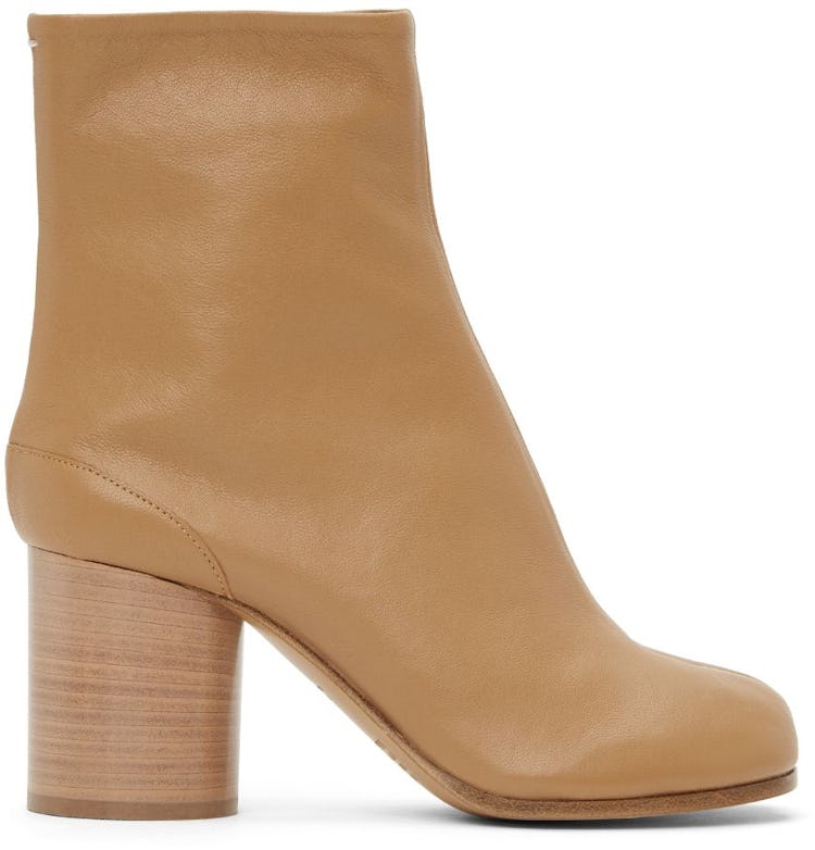 Beige Tabi Boots: additional image
