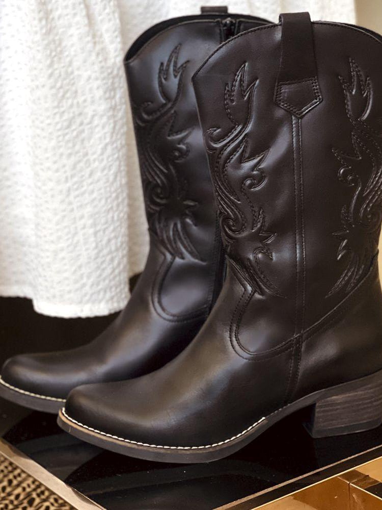 Tucson leather cowboy boots: additional image