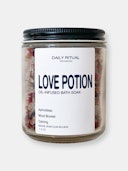 Love Potion Bath Soak: image 1