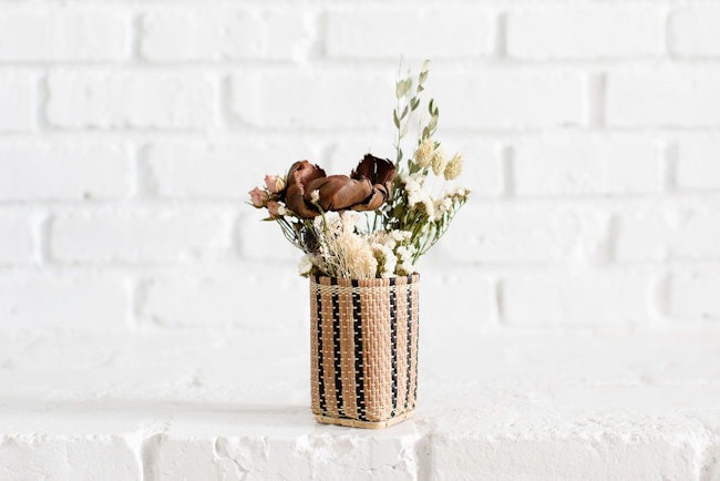 Decorative Dried Flowers in Mini Bidayuh Storage Basket: additional image