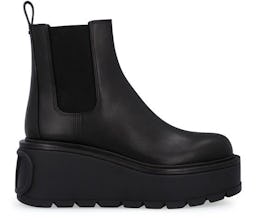 Valentino Garavani - Platformed Chelsea boots: image 1