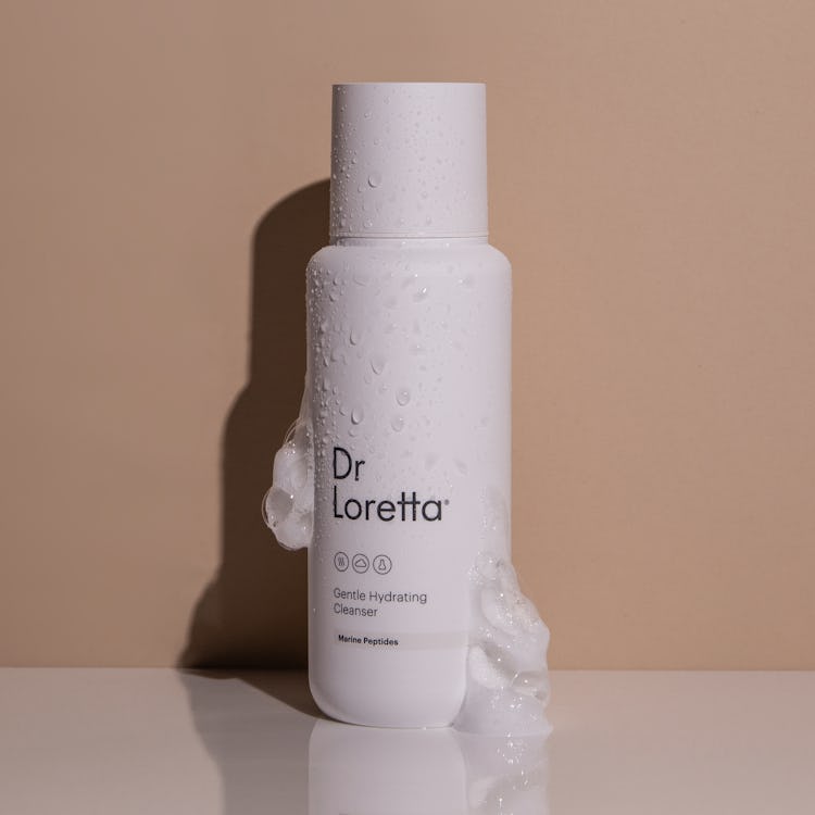 Gentle Hydrating Cleanser: additional image
